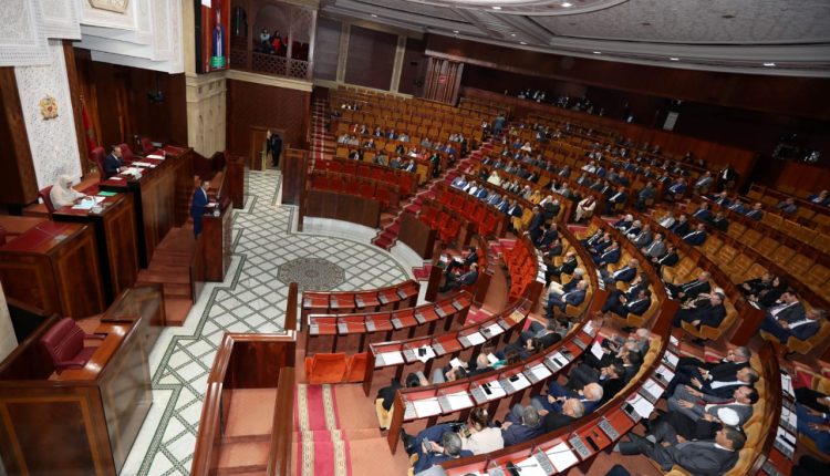 النائب البرلماني، عبد اللطيف الزعيم، يسائل وزير الداخلية في موضوع السياقة الاستعراضية للدراجات