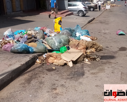 سطات: مدينة النظافة سابقا تغرق وسط الأزبال وتتنفس النفايات أيام العيد ‎