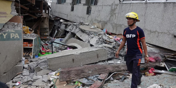 زلزال بحري يضرب بقوة 6.6 بجنوبي الفلبين