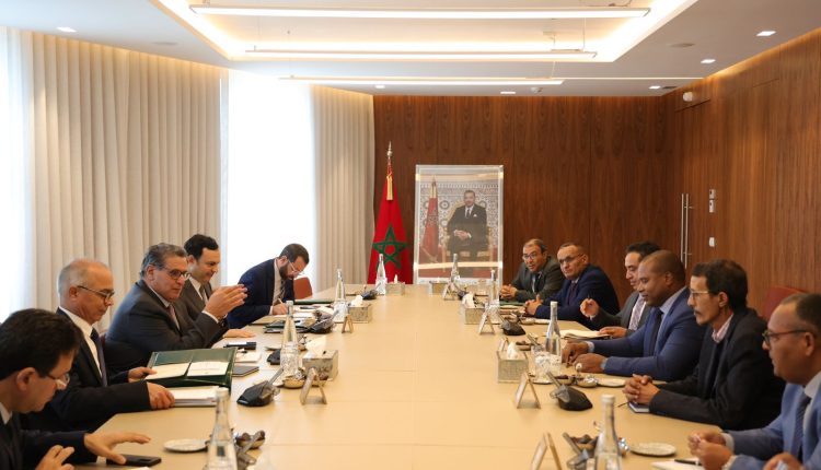 رئيس الحكومة يعقد اجتماعات مع النقابات التعليمية الموقعة على محضر اتفاق 14 يناير 2023