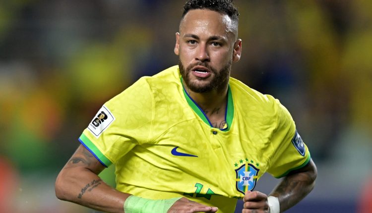 البرازيلي نيمار يعاني من إصابة قوية تستدعي تدخلا جراحيا
