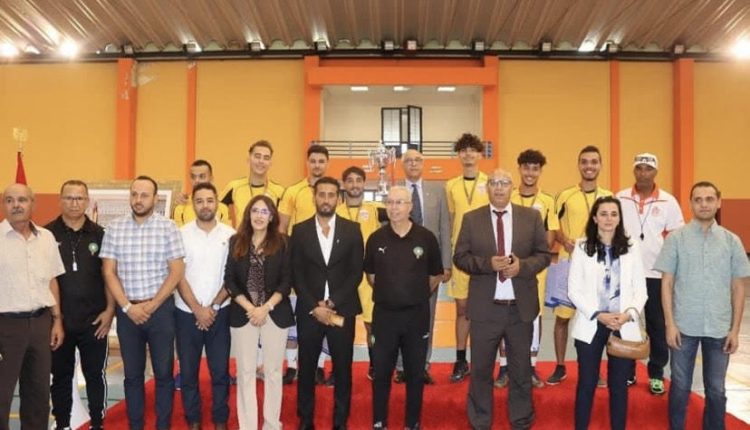 معهد علوم الرياضة يوقع اتفاقية شراكة مع الجامعة الملكية المغربية للبادمنتون