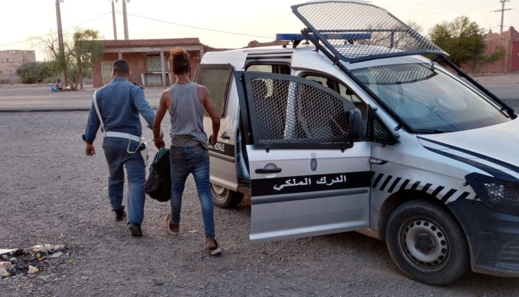 الدرك الملكي... يوقف مروجين للمخدرات الصلبة‎ بالناظور