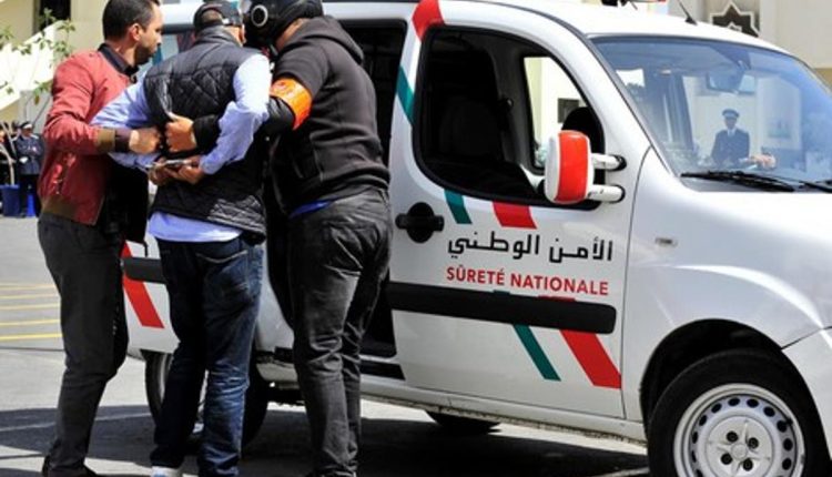 مكناس: توقيف عشريني متورط في سرقة وكالة لتحويل الأموال