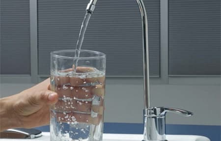 الداخلة: انقطاع الماء الشروب يعيد مطلب البحث عن حلول ناجعة