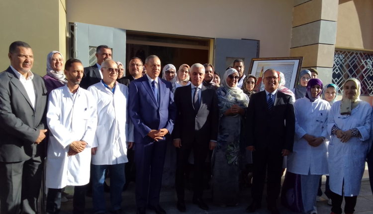 وزير الصحة والحماية الاجتماعية يعطي انطلاقة خدمات 9 منشآت صحية بجهة العيون الساقة الحمراء