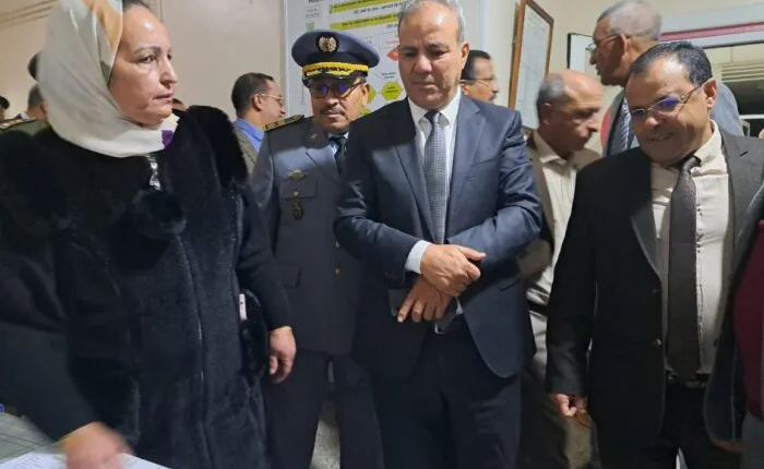 قافلة طبية مجانية لفائدة مرضى العيون تنهي اشغالها اليوم بالمستشفى الاقليمي المسيرة الخضراء بميسور .
