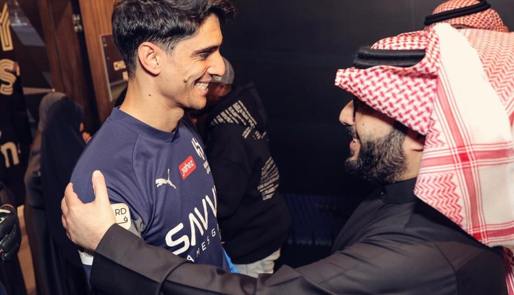 آل الشيخ يشيد بياسين بونو ويعتبره ضمن الأفضل في العالم