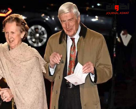 رئيس الوزراء الهولندي السابق وزوجته يضعان حدا لحياتهما "يدا بيد"