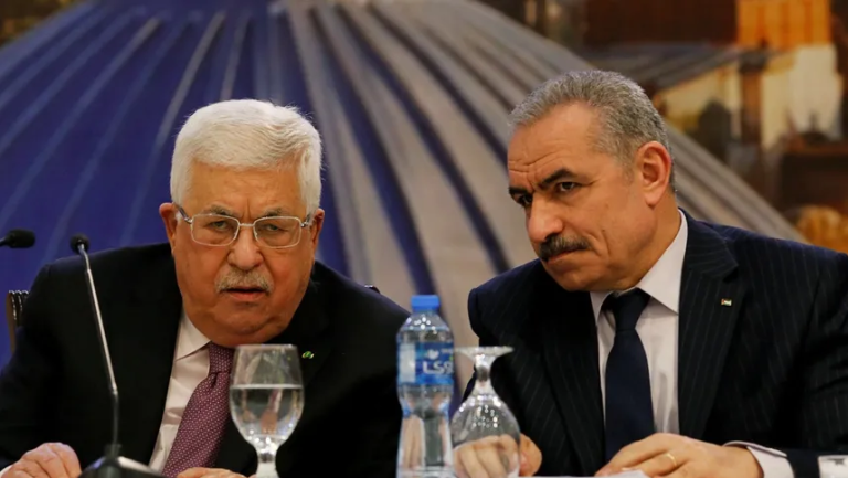 رئيس الحكومة الفلسطينية يقدم استقالته لمحمود عباس