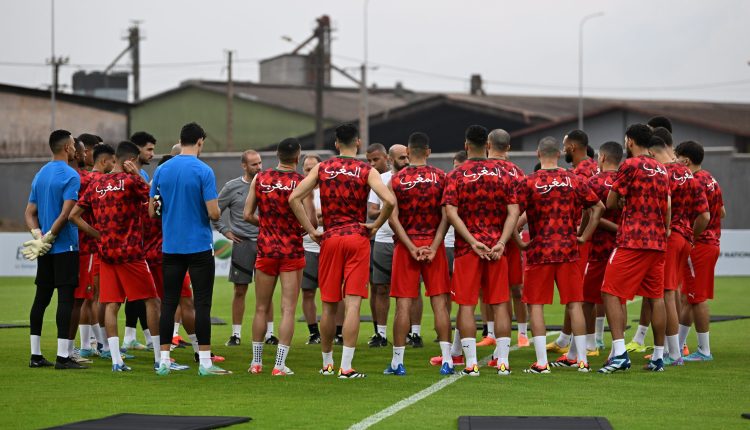 الركراكي يكشف قائمة المنتخب لوديتي أنغولا وموريتانيا
