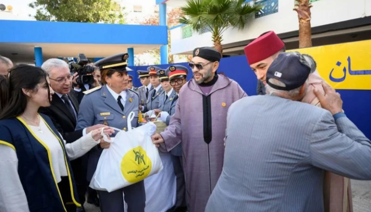 جلالة الملك يعطي بالرباط انطلاقة العملية الوطنية "رمضان 1445" لفائدة مليون أسرة