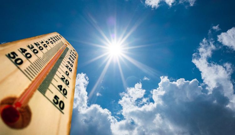 طقس اليوم.. استمرار موجة الحر مع تشكل سحب منخفضة ببعض المناطق