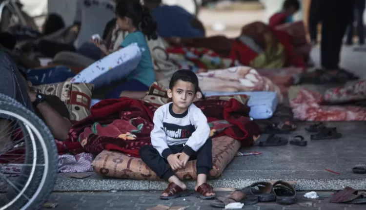 "الأغدية العالمي" يحذر من اقتراب المجاعة في قطاع غزة