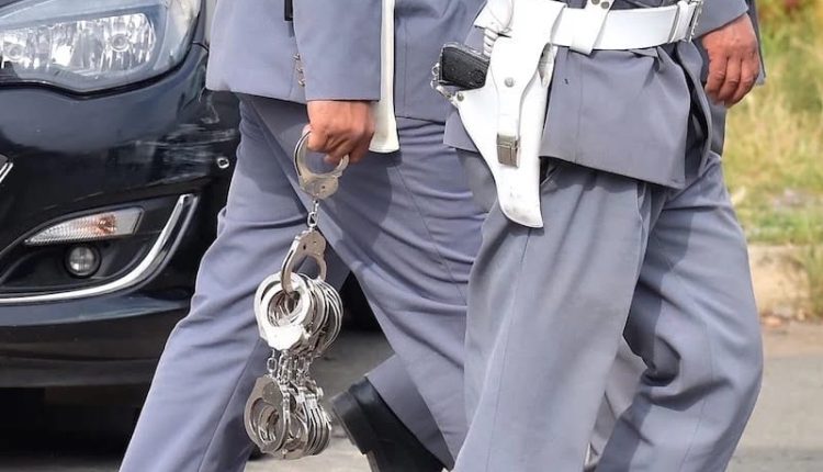 التحقيق مع زوجة مدير ثانوية مولاي يعقوب بعد محاولة إخفائها "تسجيلات الكاميرا"
