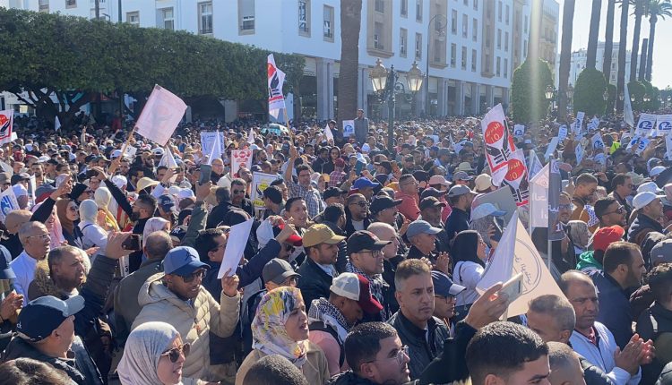 نقابيون يطالبون بمنح تعويضات عن المهام لهيئة المتصرفين