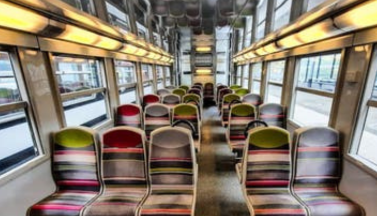 عمدة الدار البيضاء تعلن قرب انطلاق أشغال مشروع القطار الجهوي السريع RER‎