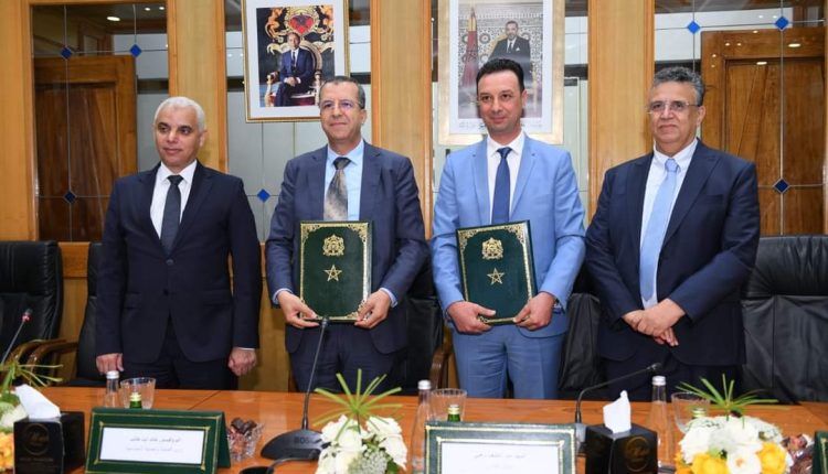 توقيع اتفاقية شراكة بين المؤسسة المحمدية لقضاة وموظفي العدل ومجلس المستشارين