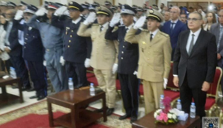 عامل عمالة مقاطعات الفداء مرس السلطان يترأس حفل الانصات للخطاب الملكي السامي