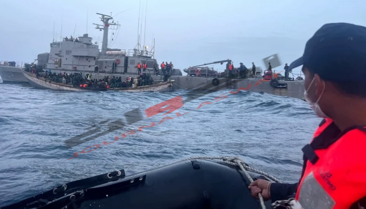 المغرب: القوات المسلحة الملكية تنقد جانحين أفارقة قرب البحر قبالة "بئر كندوز"