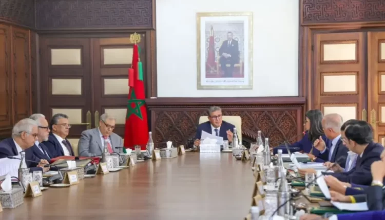 المغرب: مجلس الحكومة يقر مشروع قانون الإنتاج الذاتي للطاقة الكهربائية