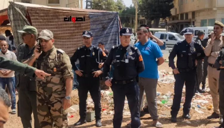 إخلاء الشوارع من الباعة المتجولين وإعادة تنظيم المجال العام ب"سيدي سليمان"
