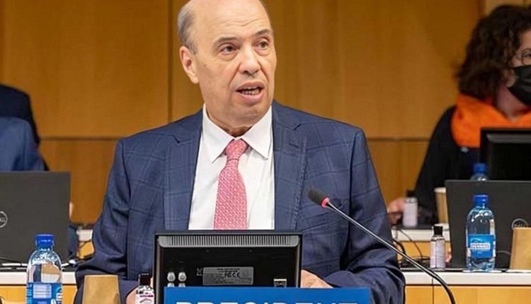 عمر زنيبر