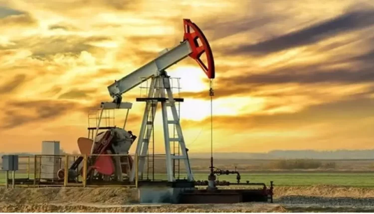 انخفاض أسعار النفط بأكثر من 3 دولارات للبرميل