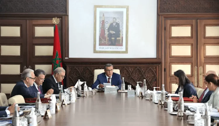 مجلس الحكومة يصادق على مشروع مرسوم يتعلق بتحديد اختصاصات وتنظيم الوزارة المكلفة بالشؤون الخارجية والتعاون الإفريقي