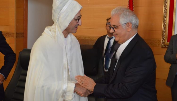 بركة يشرف على تنصيب عبد السلام فريندو