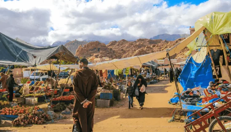 مطالبات مدنية باتخاذ إجراءات ضد تجاوزات السوق البلدي بلبكار
