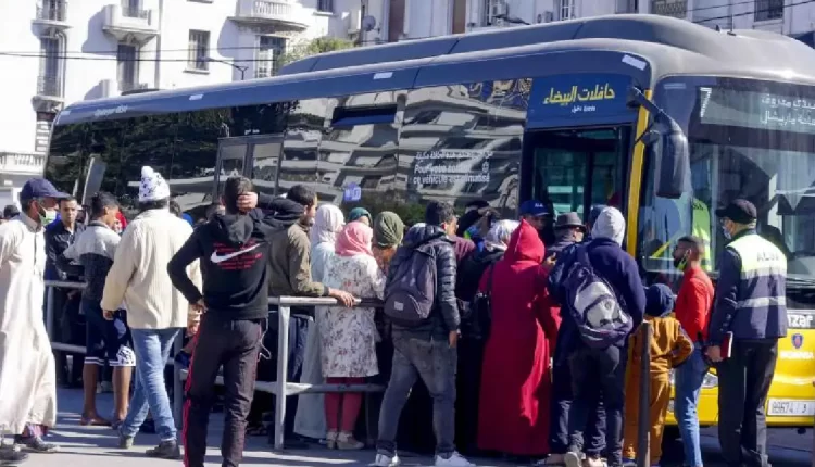 غياب خدمات النقل العمومي