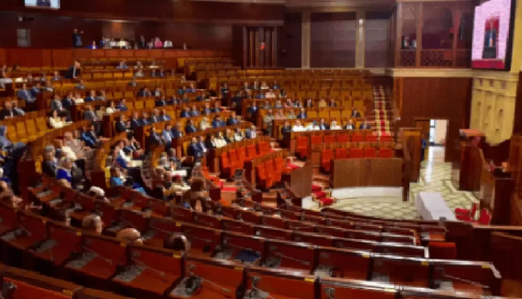 مجلس النواب يعقد الاثنين المقبل جلسة عمومية مخصصة للأسئلة الشفهية الموجهة لرئيس الحكومة حول السياسة العامة