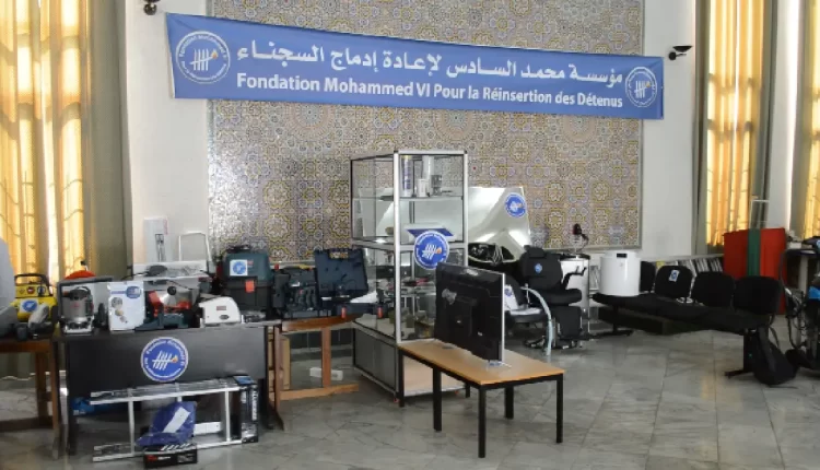 مكناس: توزيع معدات خاصة بمشاريع مدرة للدخل لفائدة نزلاء سابقين بقيمة تفوق 700 ألف درهم