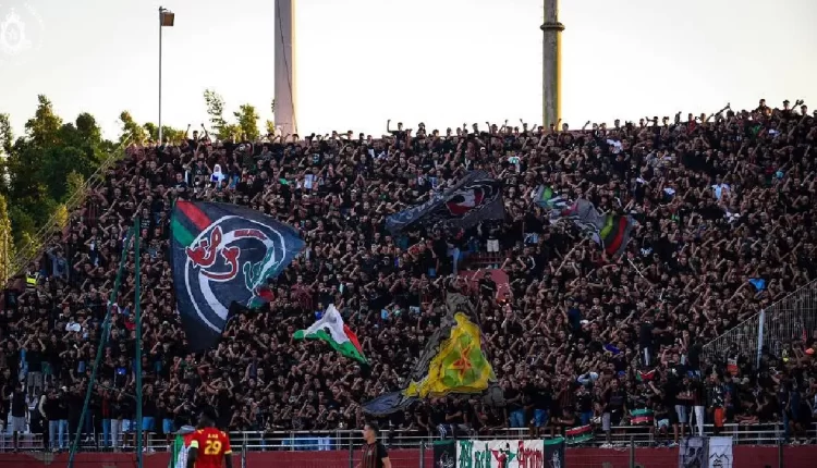 السلطات تمنع جماهير الجيش الملكي من حضور مباراة المغرب الفاسي