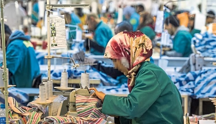 اقتصاديون ينادون بتسريع عجلة التشغيل وتقلص الأسباب البنيوية للبطالة