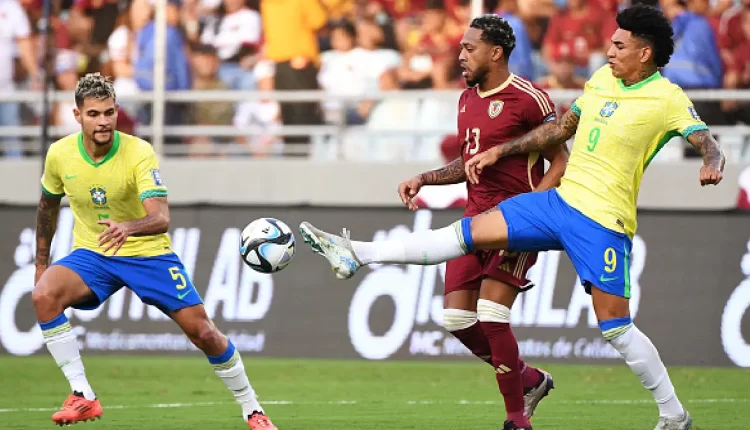 البرازيل تتعثر أمام فنزويلا بتعادل 1-1 وفينيسيوس يهدر ركلة جزاء