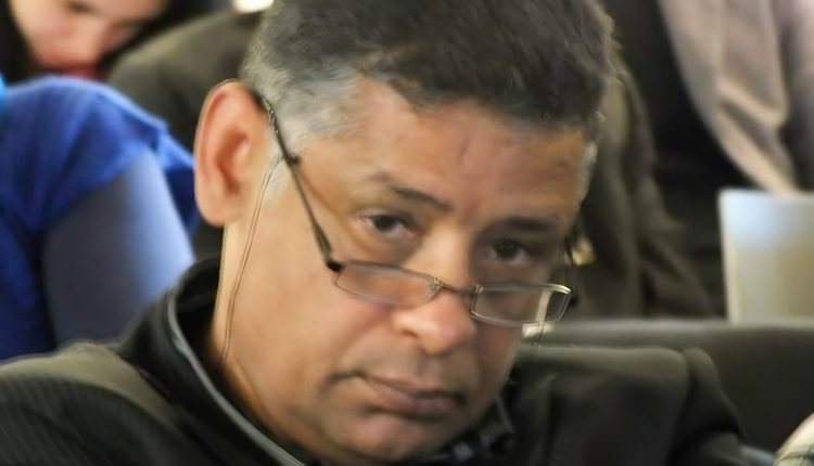 عبد الدين حمروش