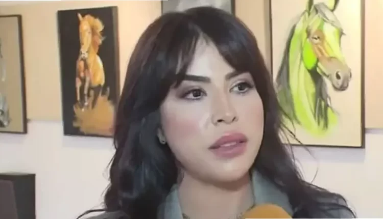 هدى بلقاري تحتفي بالخيول في أول معرض فردي لها بفاس