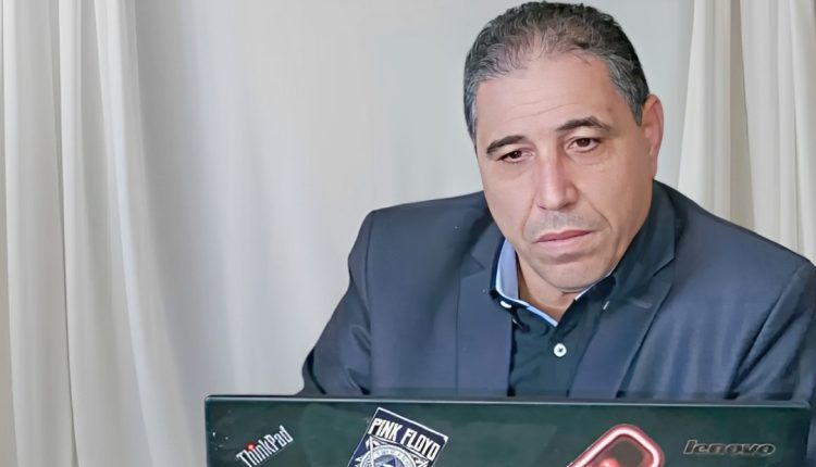 الأستاذ محمد عيدني