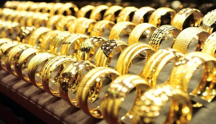 أسعار الذهب اليوم السبت 11 يناير 2025