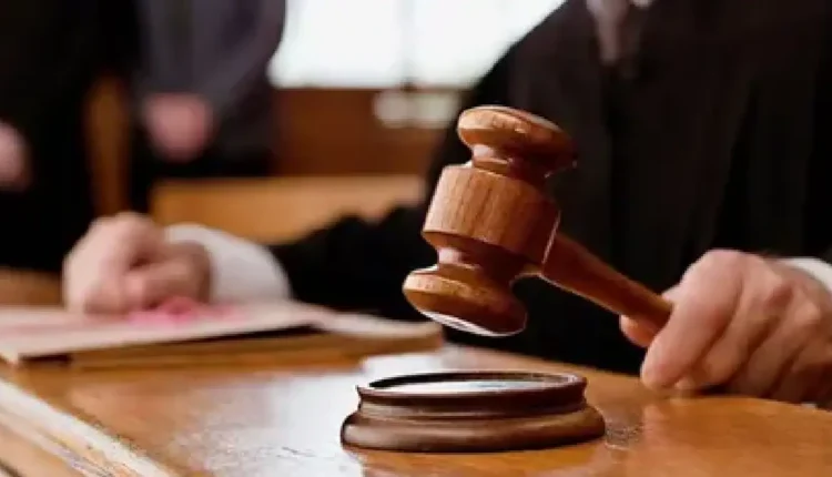 توقيف أربعيني بتهمة تزوير وثائق رسمية وبيعها في أكادير