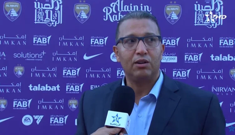 عادل هلا يلتقي بلاعبي الرجاء المتمردين ويعدهم بحل سريع لمستحقاتهم