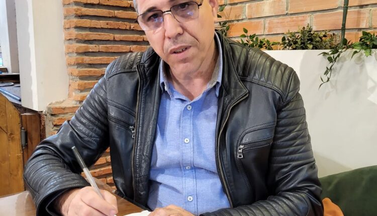 الأستاذ محمد عيدني