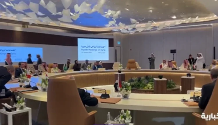 إجتماعات بالرياض لمناقشة الوضع السوري والعقوبات أبرز المواضيع