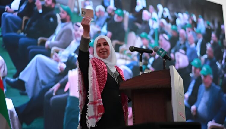 التميمي ترفض الإبعاد عن الأردن وسط مطالب أمريكية بتسليمها