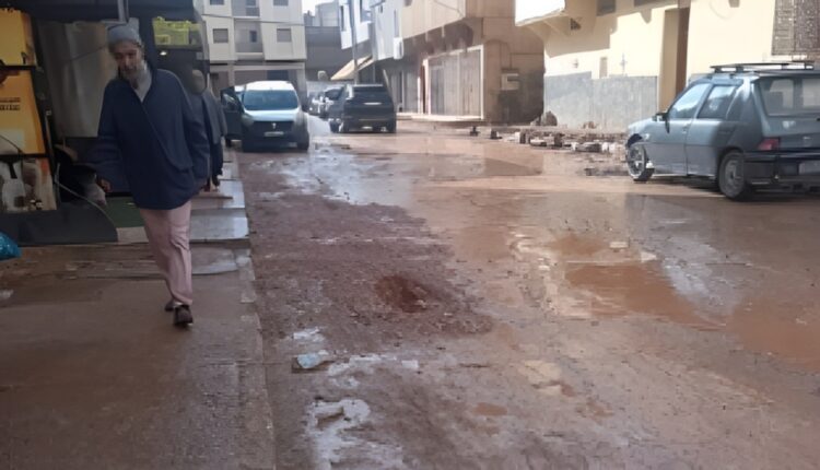 احتجاجات سكان سطات بسبب أشغال عشوائية: غموض وتعثر في المشاريع التنموية