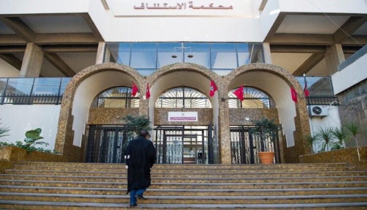 محامي الدركيين يطالب بمحاكمة بارون المخدرات ويطلب براءة المعتقلين