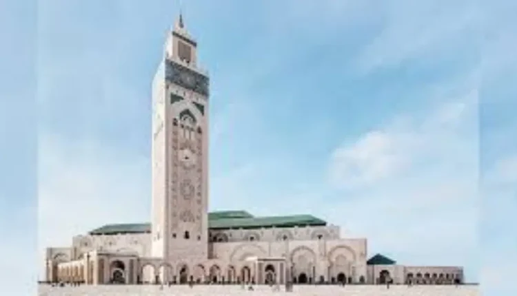 "مؤسسة مجيد تُكرم 18 معتمراً ومعتمرة في حفل إنساني بمقاطعة أنفا