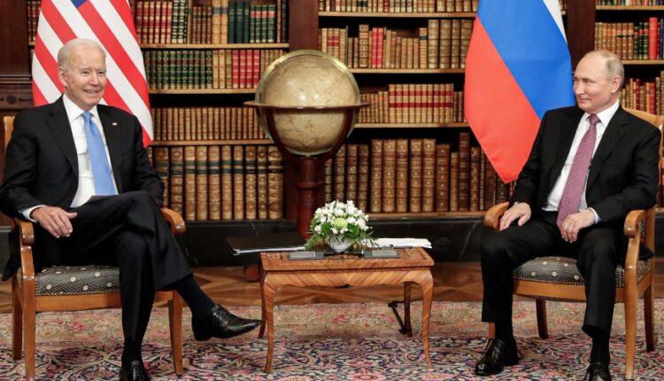 اتفاق بين الولايات المتحدة وروسيا لتهدئة التوترات في أوكرانيا